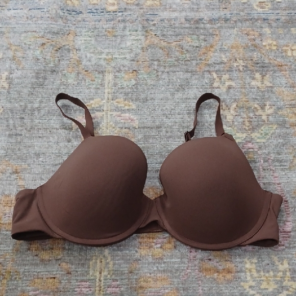 Skims Fits Everybody T-Shirt Demi Bra - Picture 1 of 4